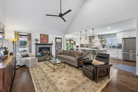 124 W Braxton Lane Hendersonville TN 37075
