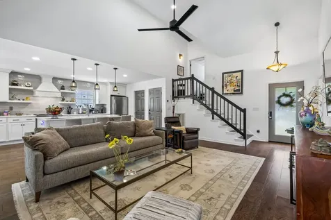 124 W Braxton Lane Hendersonville TN 37075