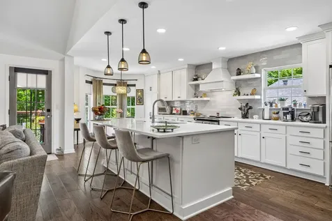 124 W Braxton Lane Hendersonville TN 37075