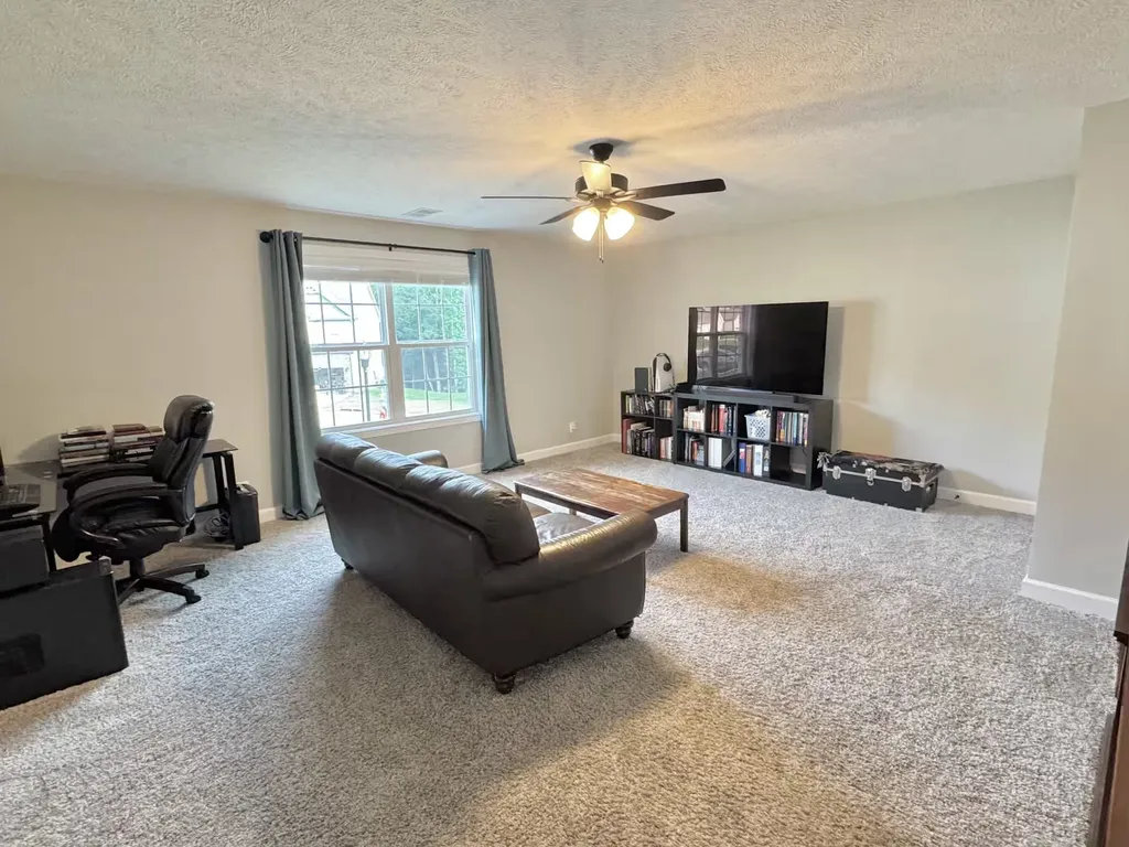 1057 Brightwood Court Clarksville TN 37043