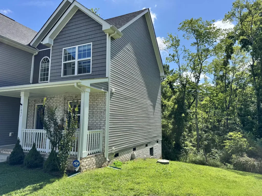 1057 Brightwood Court Clarksville TN 37043