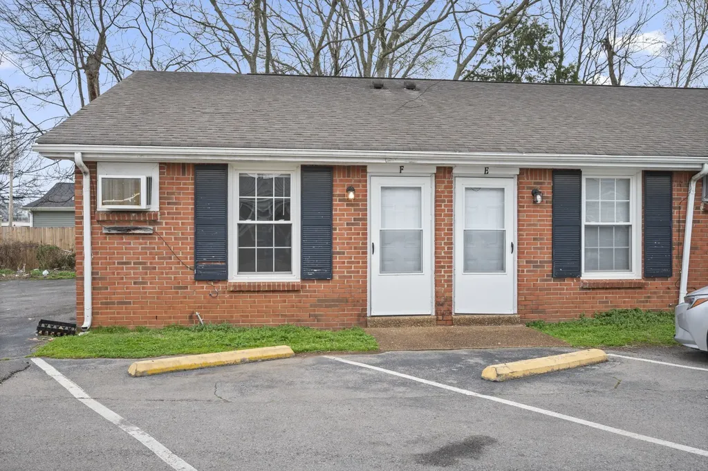 703 Power Street Clarksville TN 37042