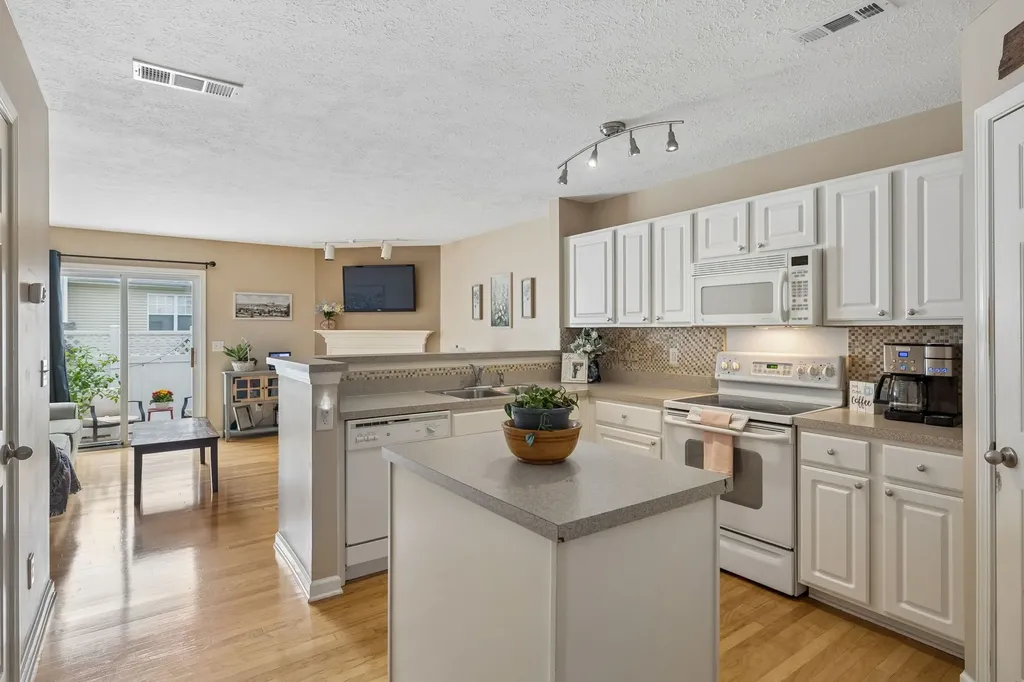 3331 Harpeth Springs Drive Nashville TN 37221