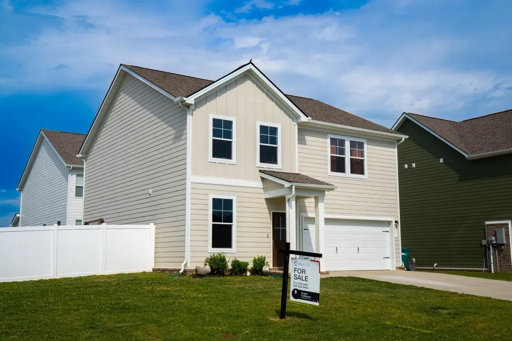 3063 Oscar Drive White House TN 37188