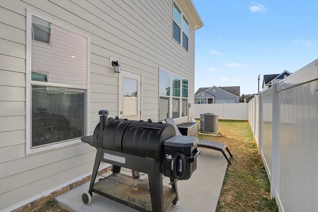 3063 Oscar Drive White House TN 37188
