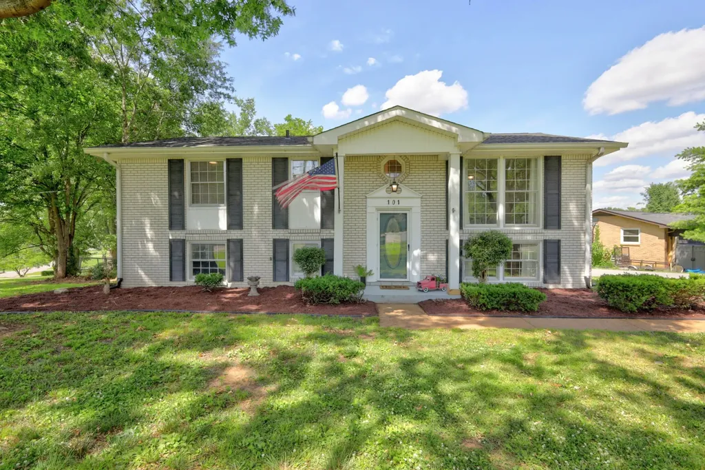 101 Hillside Drive Old Hickory TN 37138