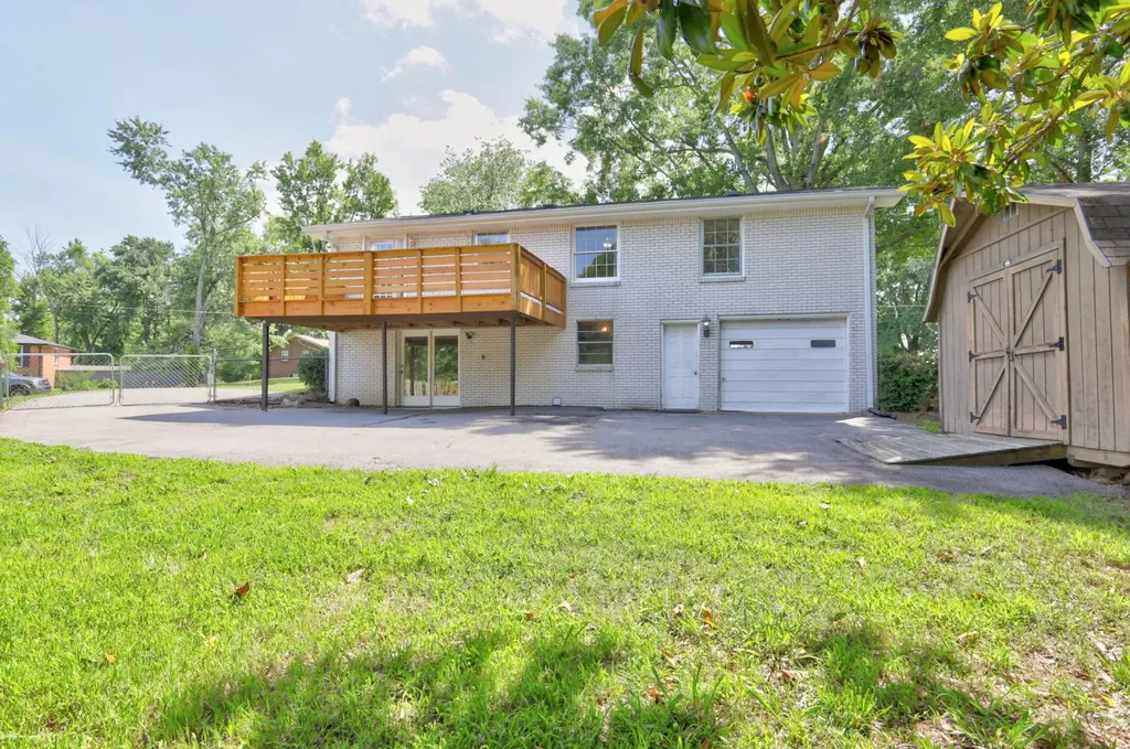 101 Hillside Drive Old Hickory TN 37138