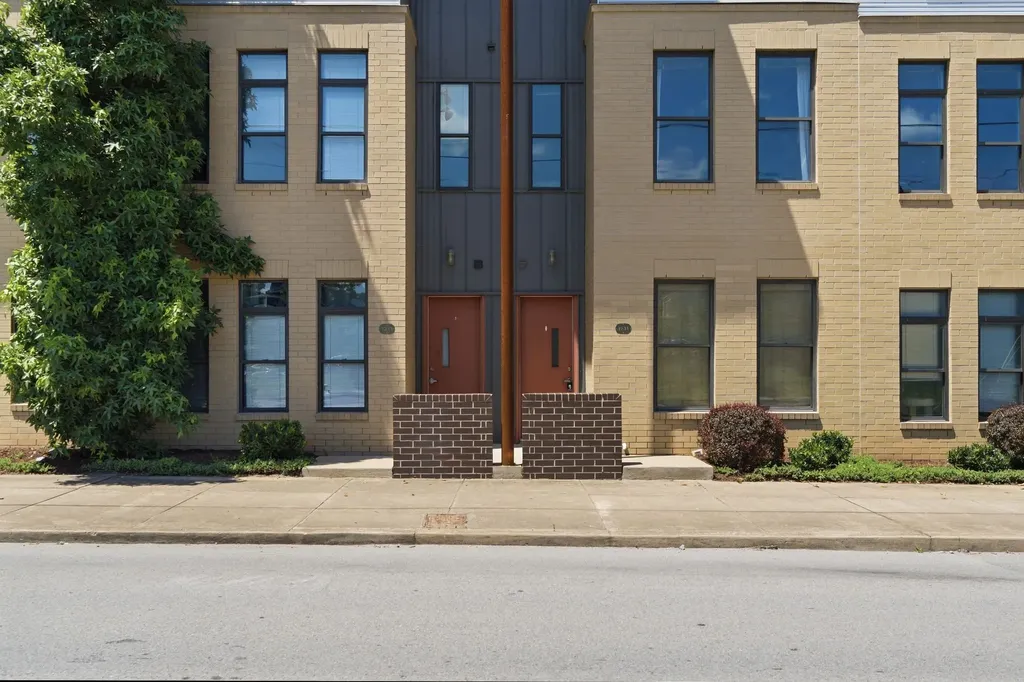1231 4th Ave, S Nashville TN 37210