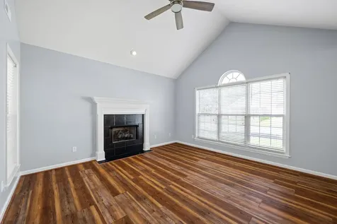 2068 Igou Crossing Drive Chattanooga TN 37421