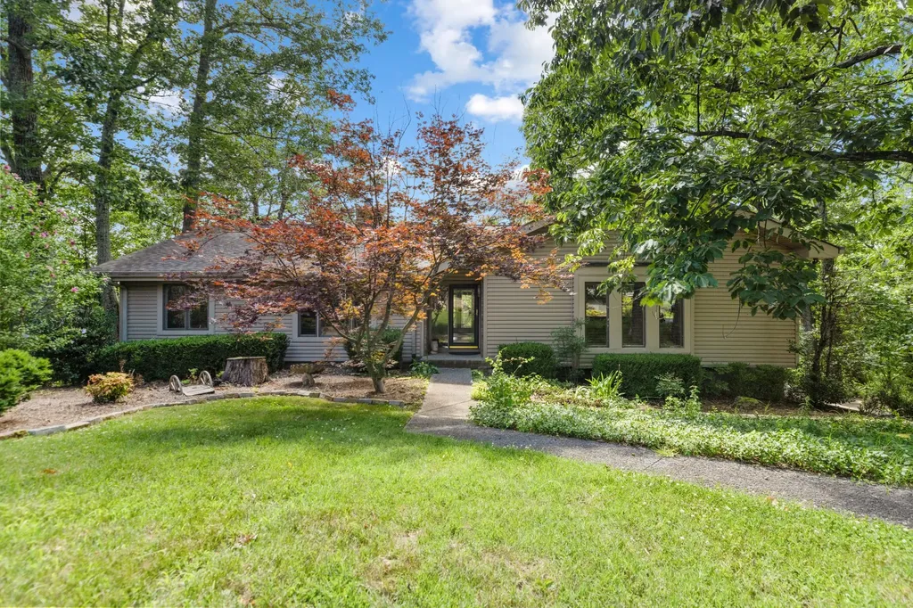 1403 Robert E Lee Lane Brentwood TN 37027