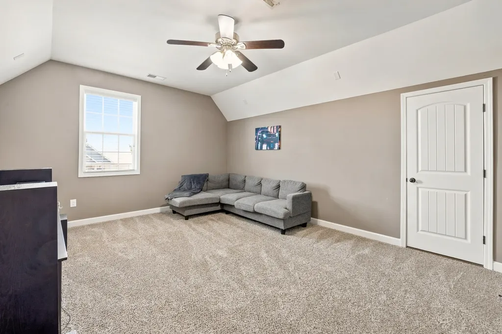 5219 Ladybug Lane Murfreesboro TN 37129