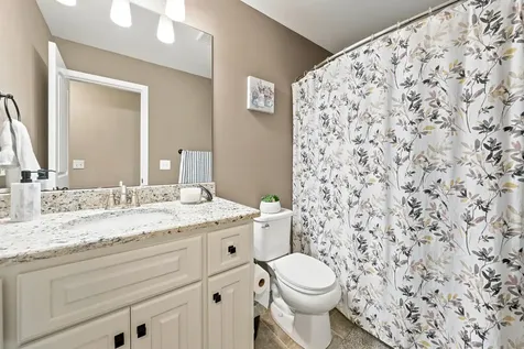 5219 Ladybug Lane Murfreesboro TN 37129
