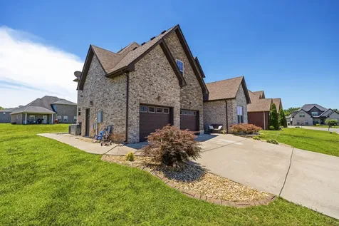 5219 Ladybug Lane Murfreesboro TN 37129