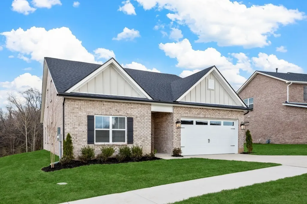 1366 Fox Ridge Circle Lebanon TN 37087