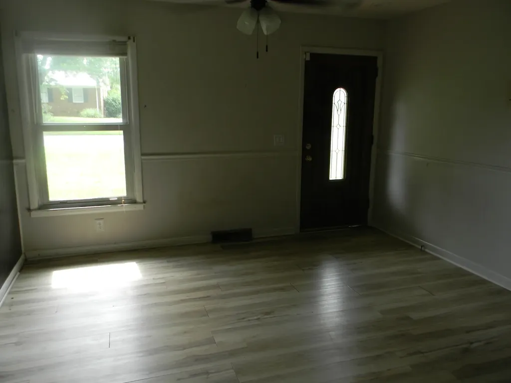 404 Shadow Dr, N Shelbyville TN 37160