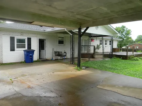 404 Shadow Dr, N Shelbyville TN 37160