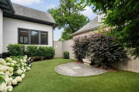 1013 Paris Avenue Nashville TN 37204