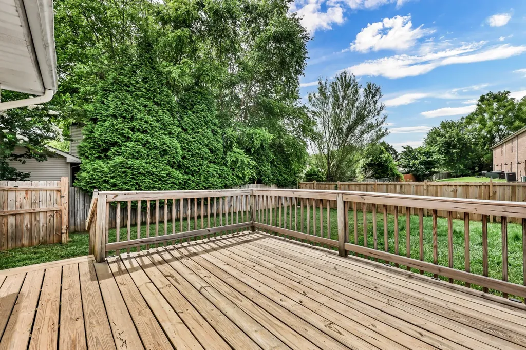 596 Cory Drive Clarksville TN 37040