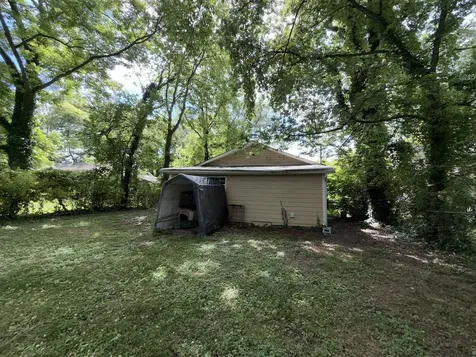 16 Woodvale Avenue Chattanooga TN 37411