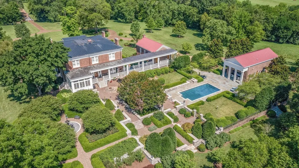 1711 Old Hillsboro Road Franklin TN 37069