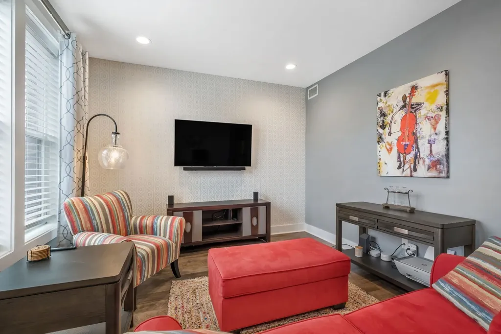 1077 E Trinity Lane Nashville TN 37216