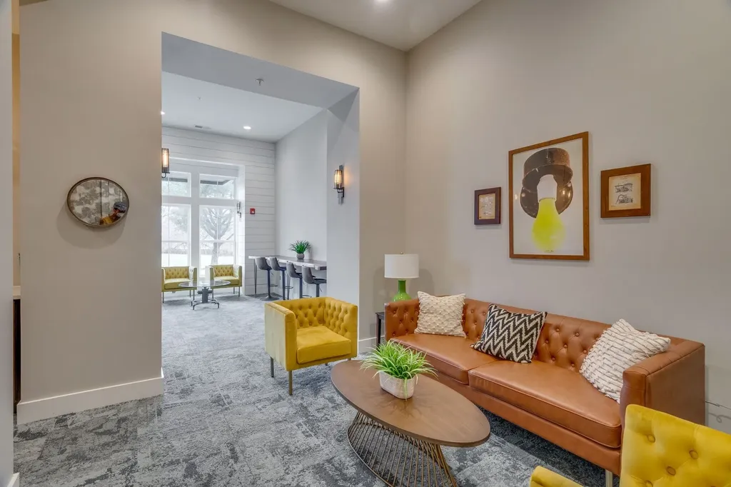 1077 E Trinity Lane Nashville TN 37216