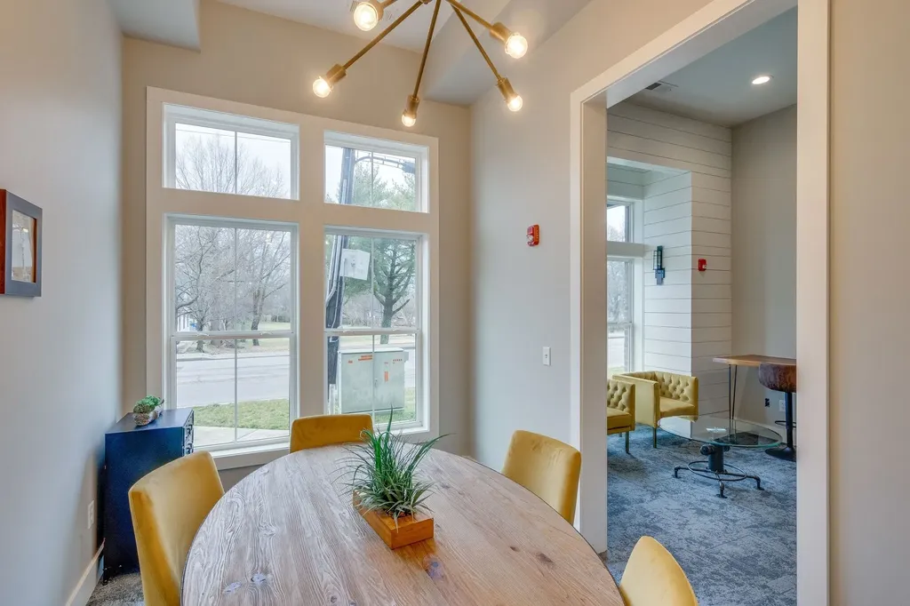 1077 E Trinity Lane Nashville TN 37216