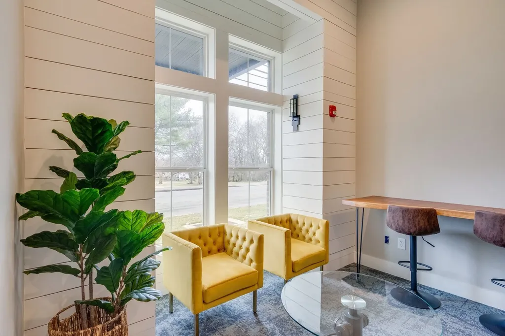 1077 E Trinity Lane Nashville TN 37216