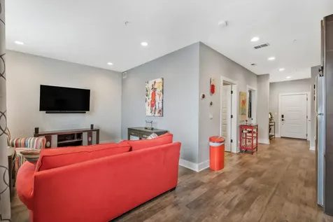 1077 E Trinity Lane Nashville TN 37216