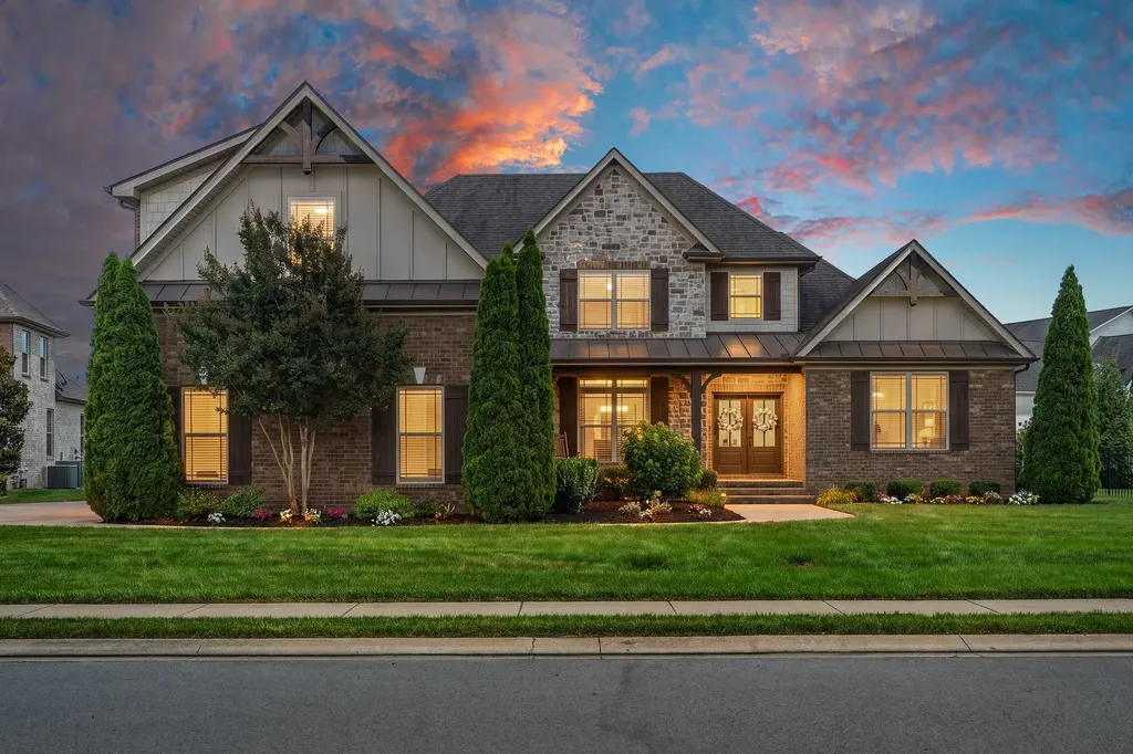 1120 Julian Way Murfreesboro TN 37128
