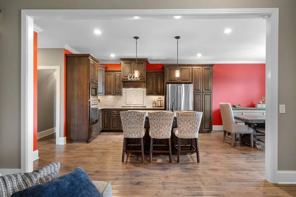 1120 Julian Way Murfreesboro TN 37128