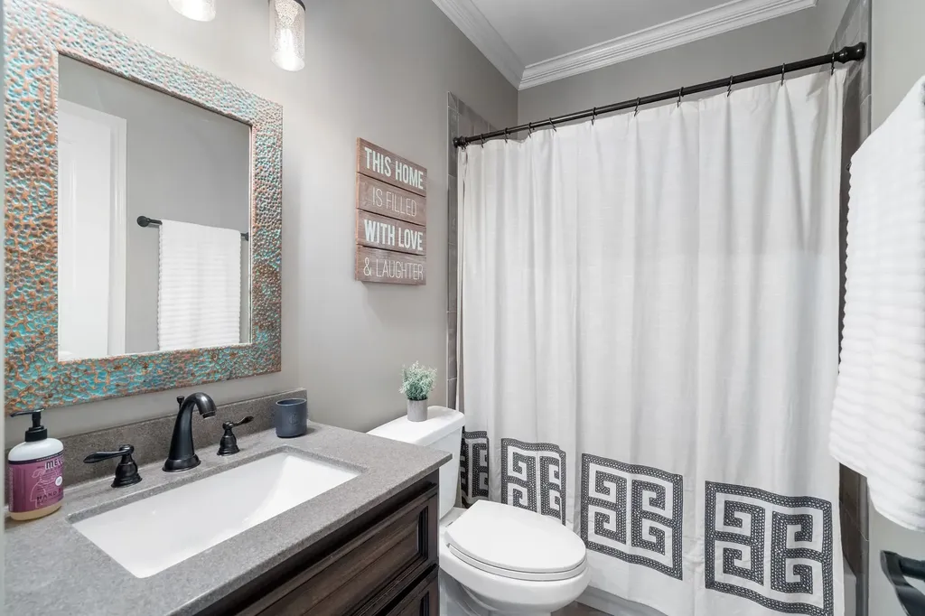 1120 Julian Way Murfreesboro TN 37128