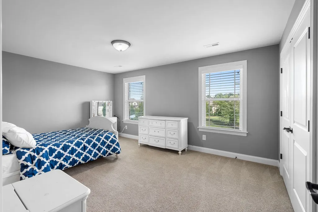 1120 Julian Way Murfreesboro TN 37128