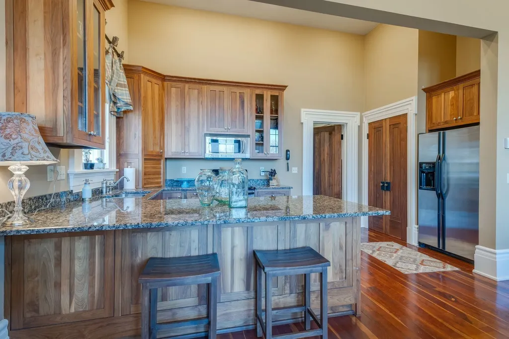 1711 Old Hillsboro Road Franklin TN 37069
