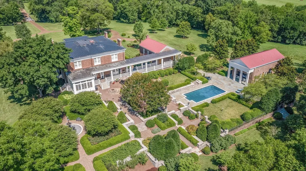 1711 Old Hillsboro Road Franklin TN 37069