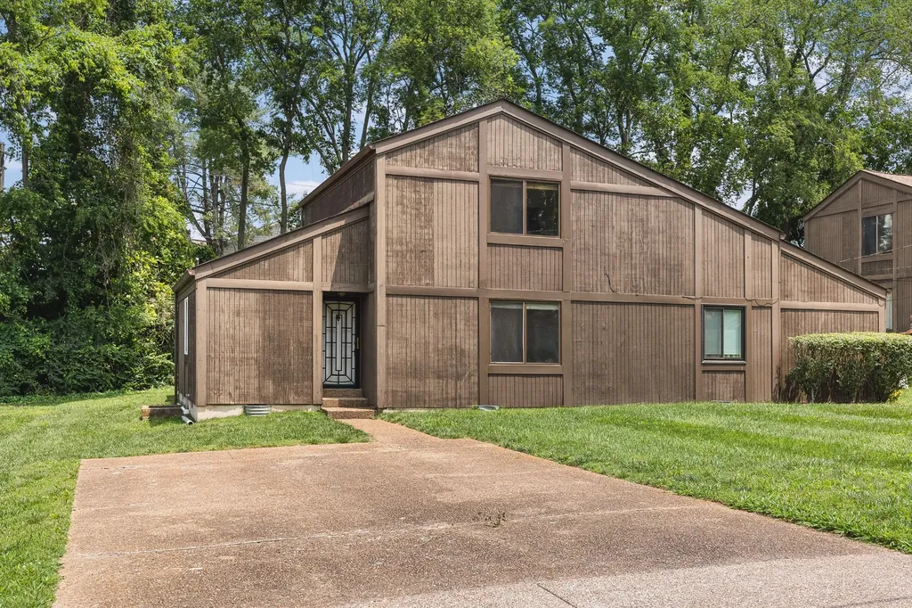 522 Doral Country Drive Nashville TN 37221