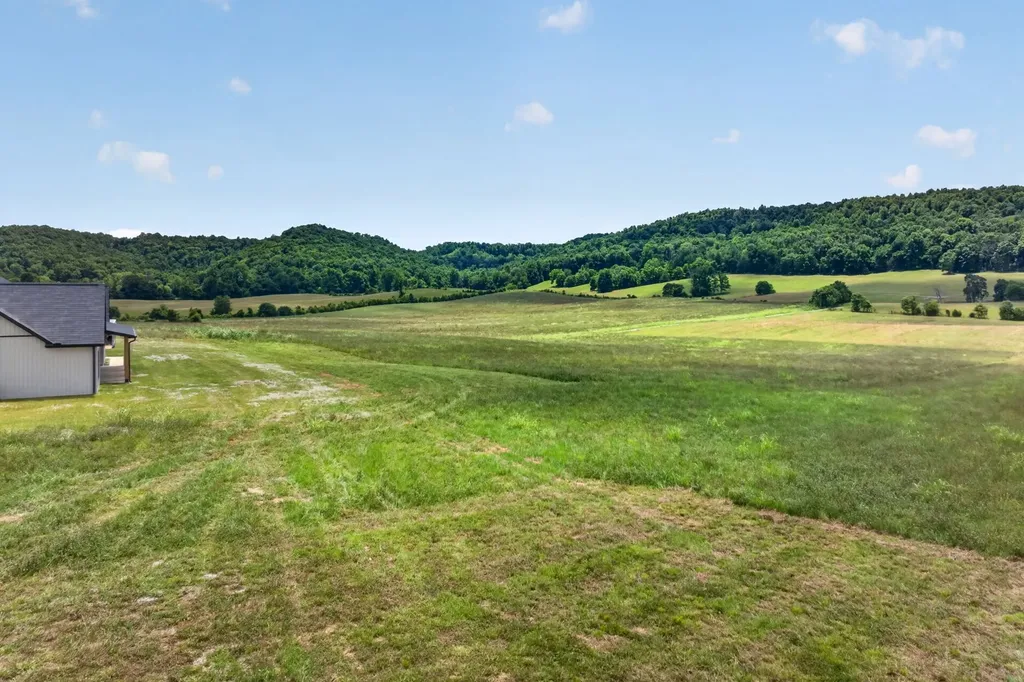 4169 Gum Springs Mountain Road Sparta TN 38583