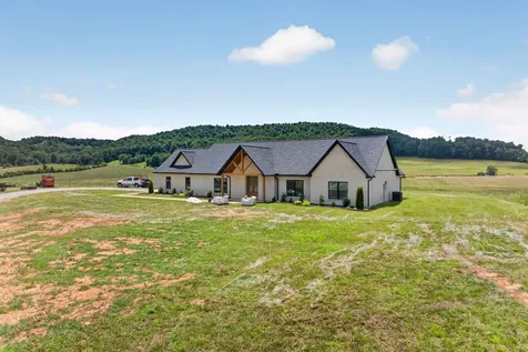 4169 Gum Springs Mountain Road Sparta TN 38583