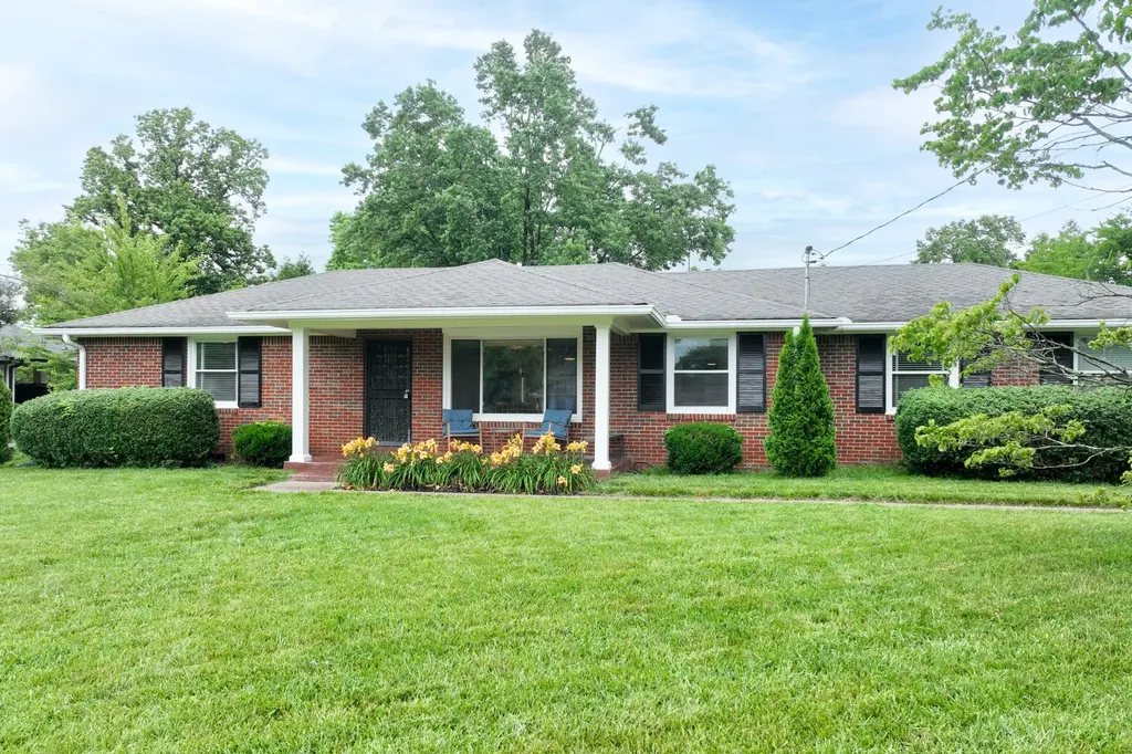 2922 Fernbrook Lane Nashville TN 37214