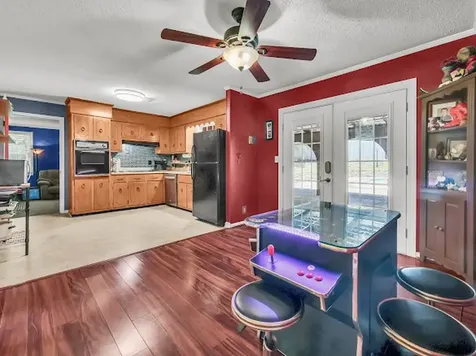4537 Louise Creek Road Cunningham TN 37052