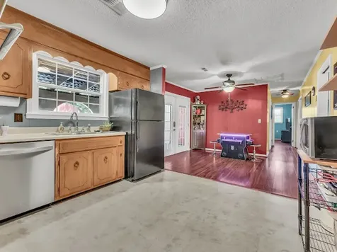 4537 Louise Creek Road Cunningham TN 37052