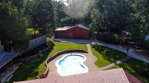 4537 Louise Creek Road Cunningham TN 37052