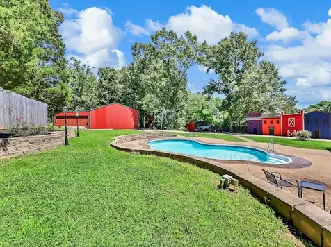 4537 Louise Creek Road Cunningham TN 37052