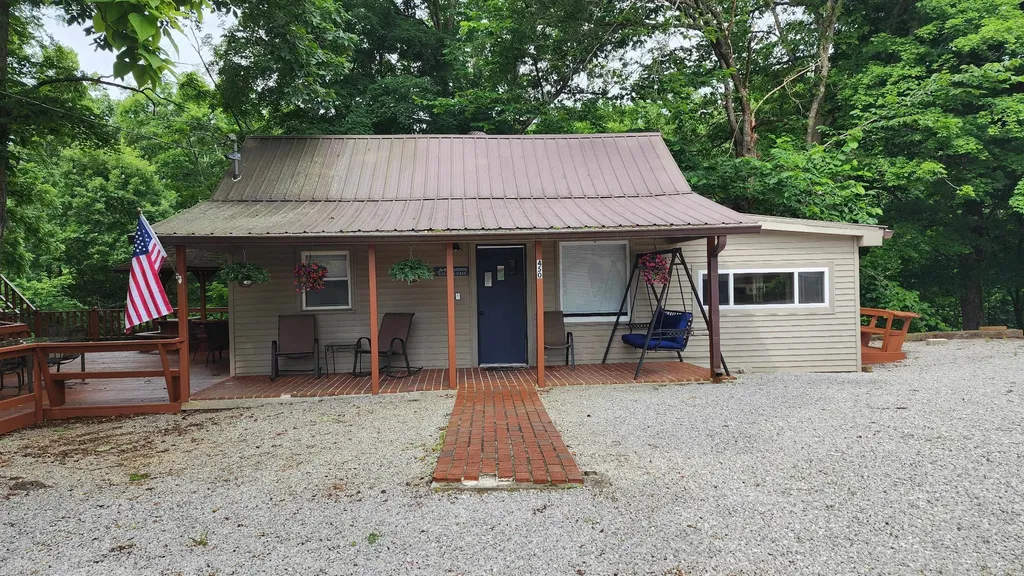450 Cedar Hill Road Celina TN 38551