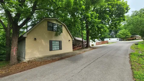 450 Cedar Hill Road Celina TN 38551