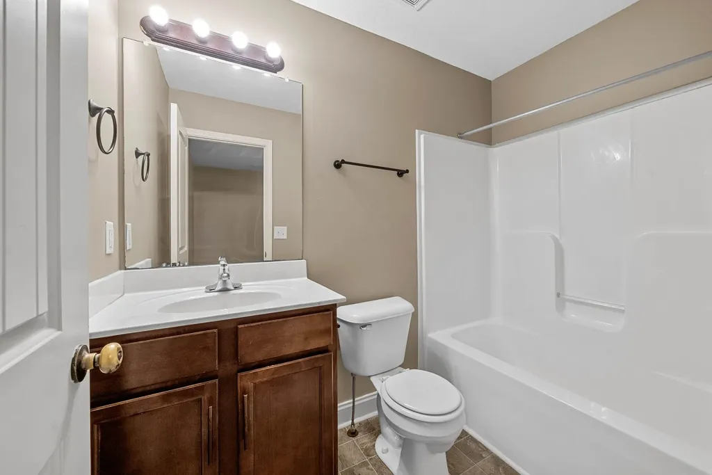 1770 Spring Water Drive Clarksville TN 37040
