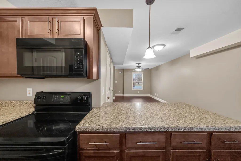 1770 Spring Water Drive Clarksville TN 37040
