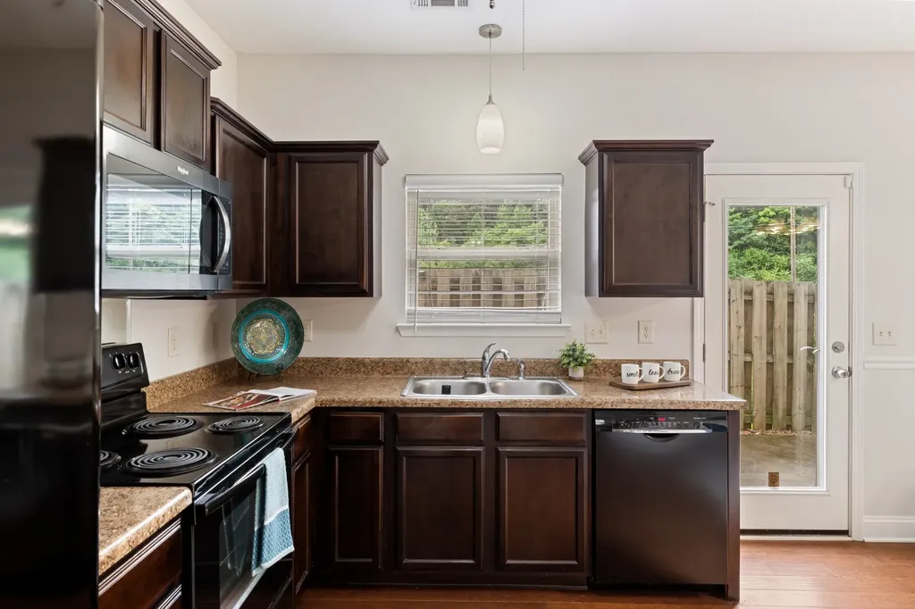 1130 Woodbury Falls Court Nashville TN 37221