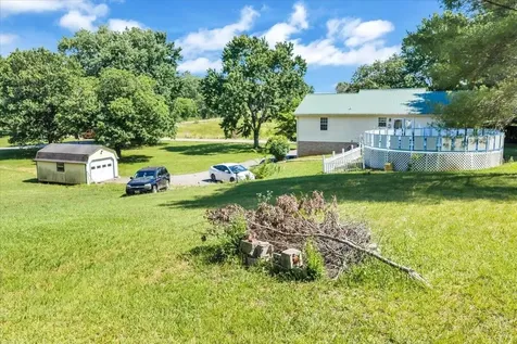 2774 Shelbyville Road Mcminnville TN 37110