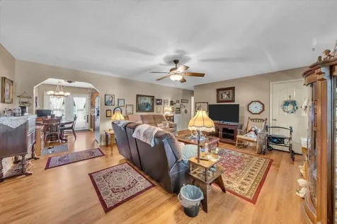 2774 Shelbyville Road Mcminnville TN 37110